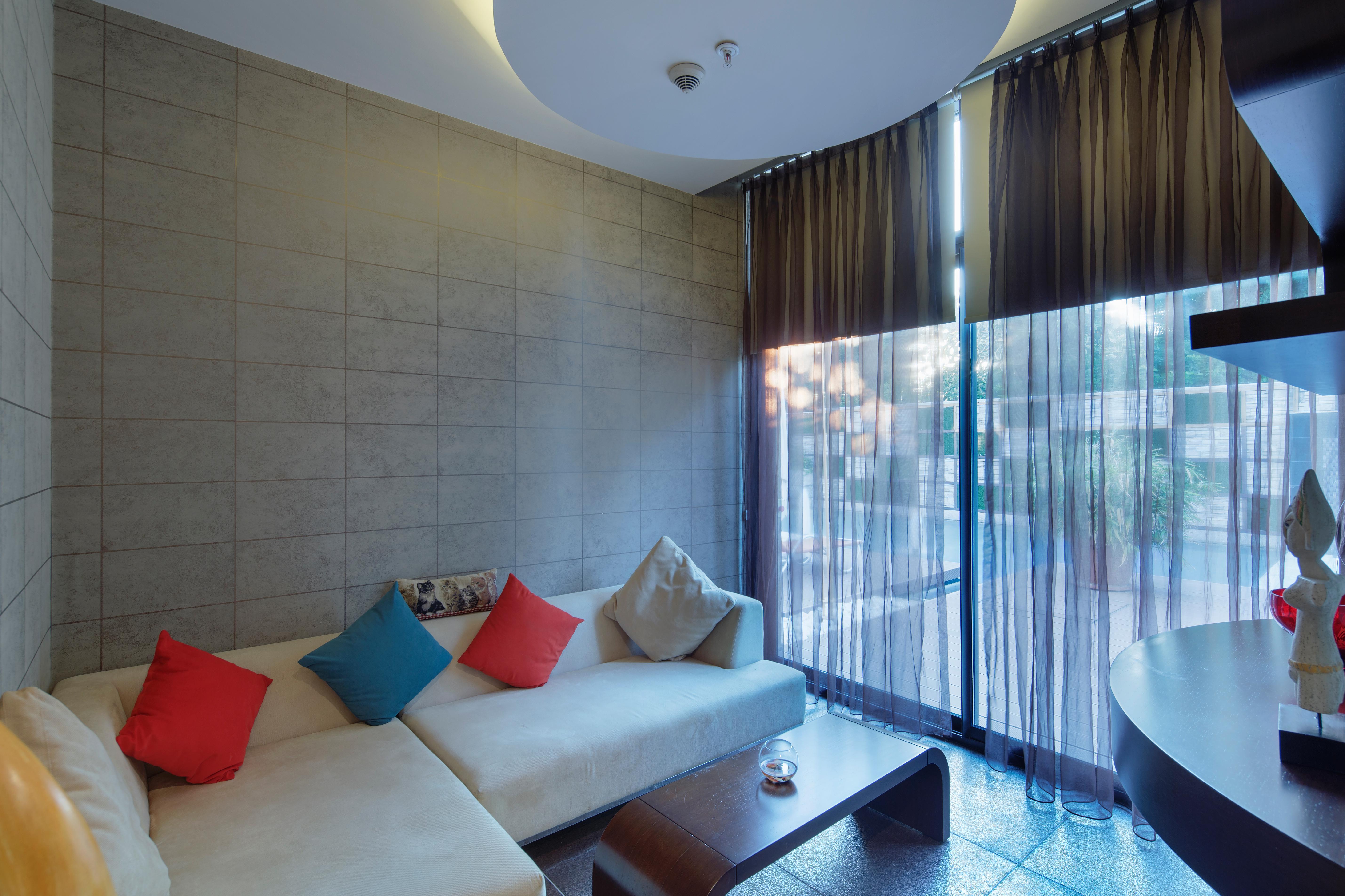 Blue Only Adult 16 Resort