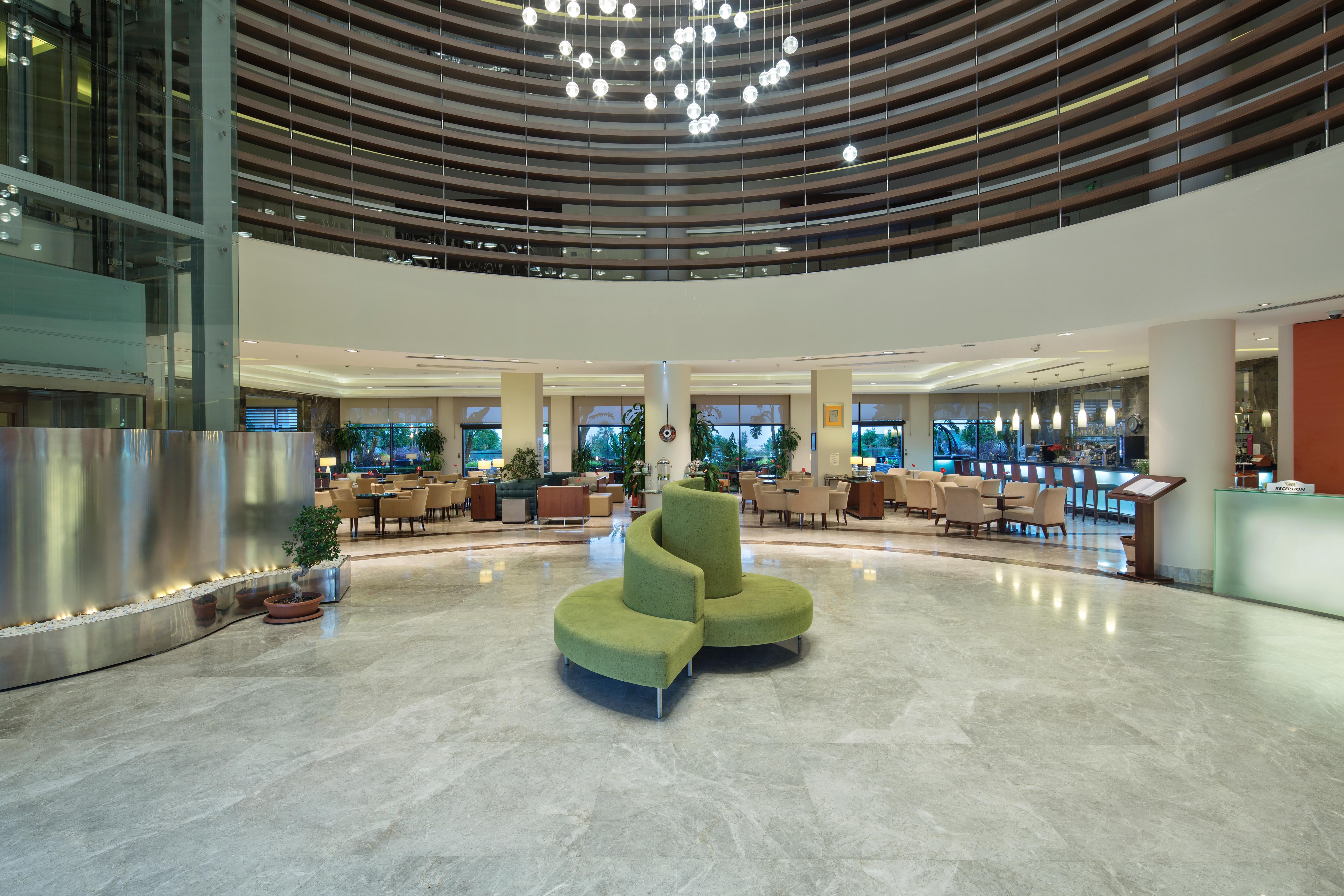 Resort Blue Only Adult 16 Side